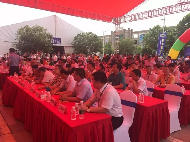 燃氣烤爐,旋轉(zhuǎn)爐,熱風循環(huán)爐,冷凍醒發(fā)箱,起酥機,組合爐-賽思達-世界級烘焙設(shè)備品牌 燃氣烤爐,旋轉(zhuǎn)爐,熱風循環(huán)爐,冷凍醒發(fā)箱,起酥機,組合爐-賽思達-世界級烘焙設(shè)備品牌