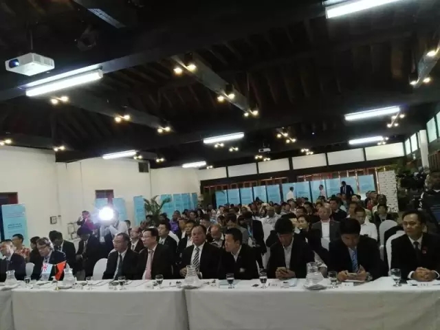 燃?xì)饪緺t,旋轉(zhuǎn)爐,熱風(fēng)循環(huán)爐,冷凍醒發(fā)箱,起酥機,組合爐-賽思達(dá)-世界級烘焙設(shè)備品牌 燃?xì)饪緺t,旋轉(zhuǎn)爐,熱風(fēng)循環(huán)爐,冷凍醒發(fā)箱,起酥機,組合爐-賽思達(dá)-世界級烘焙設(shè)備品牌