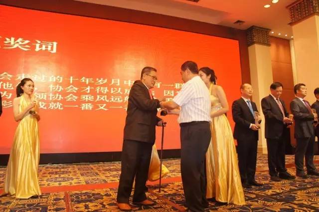 燃?xì)饪緺t,旋轉(zhuǎn)爐,熱風(fēng)循環(huán)爐,冷凍醒發(fā)箱,起酥機(jī),組合爐-賽思達(dá)-世界級烘焙設(shè)備品牌 燃?xì)饪緺t,旋轉(zhuǎn)爐,熱風(fēng)循環(huán)爐,冷凍醒發(fā)箱,起酥機(jī),組合爐-賽思達(dá)-世界級烘焙設(shè)備品牌