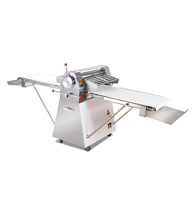 廣州賽思達(dá)起酥機(jī)NFQ-520酥皮機(jī)開(kāi)酥機(jī)廠家直銷(xiāo)